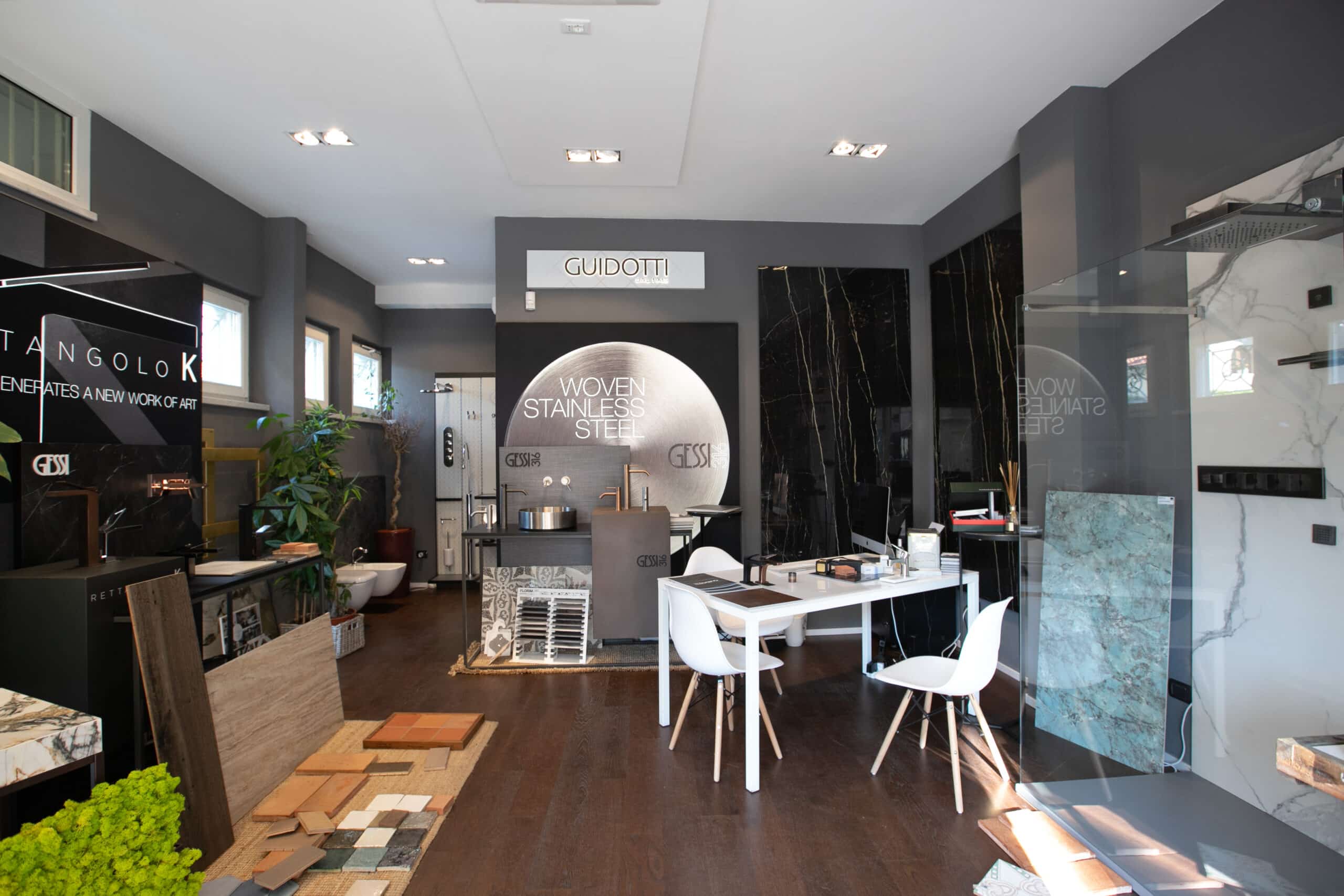 Showroom Guidotti Forte dei Marmi